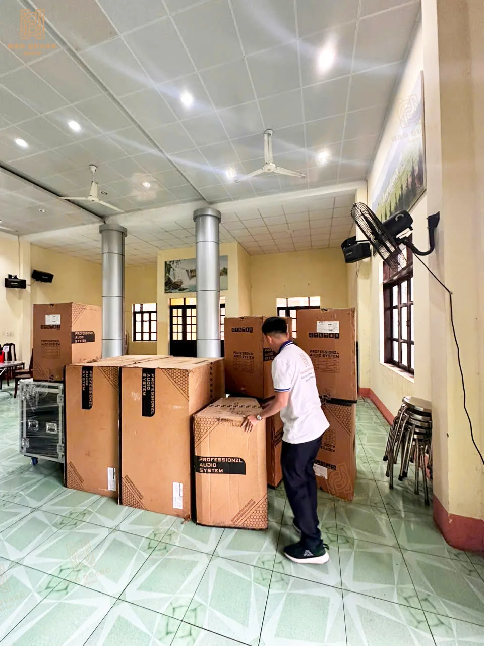 Dự án âm thanh hội trường Trung đoàn cảnh sát cơ động Tây Nguyên 12 Du an am thanh hoi truong Trung doan canh sat co dong Tay Nguyen 2