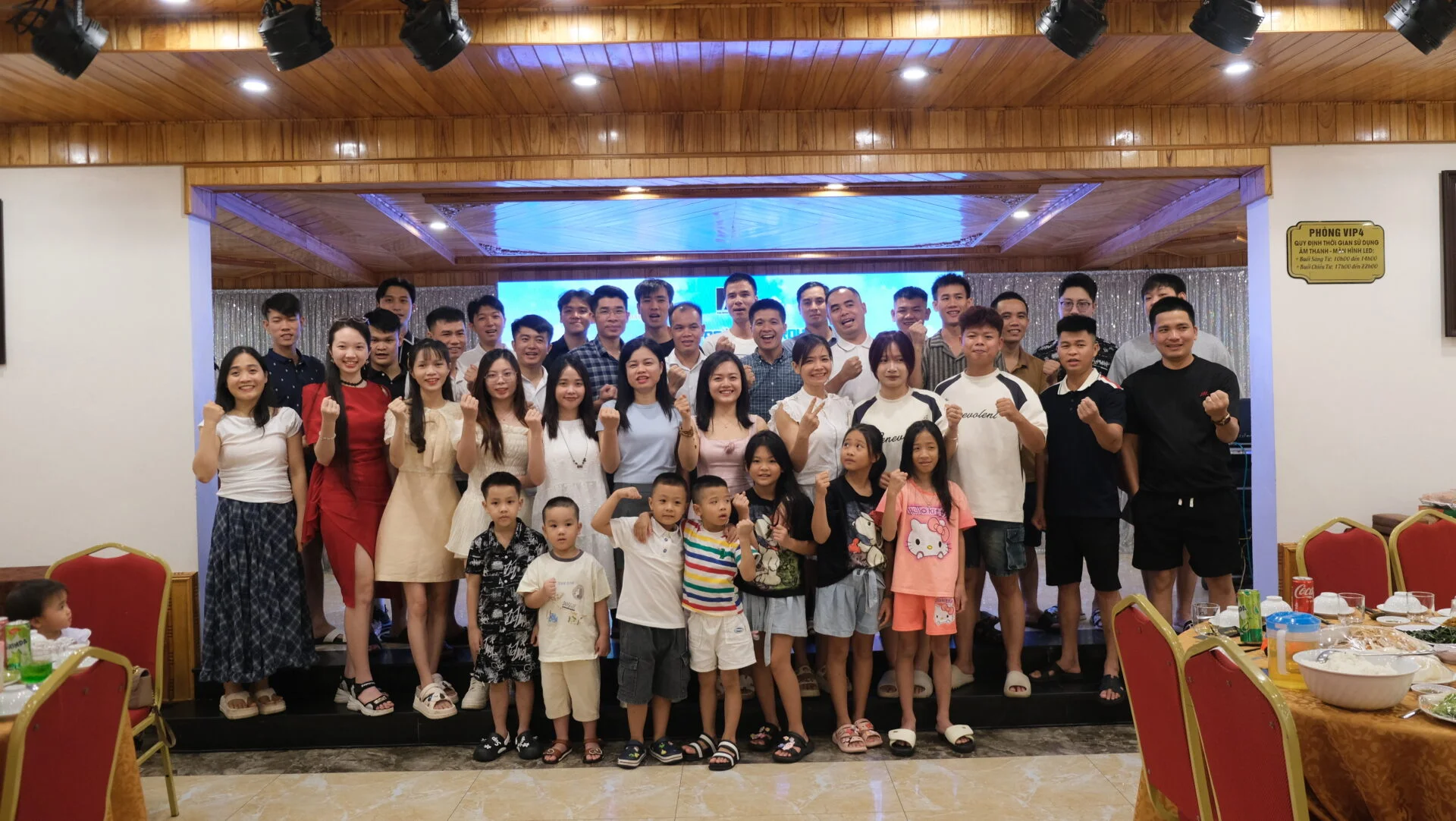 Hào Quang Group đã tổ chức thành công chương trình nghỉ mát hè 2025 tại Quảng Bình 1 Hao Quang Group da to chuc thanh cong chuong trinh nghi mat he 2025 tai Quang Binh 1