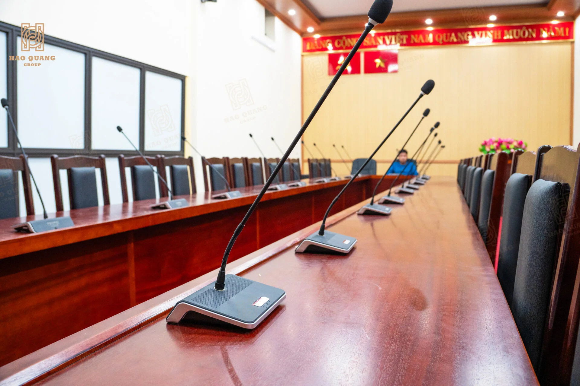 Hào Quang Group hoàn thiện hệ thống âm thanh phòng họp trực tuyến UBND xã Lý Nhân - Hà Nam 4 Hao Quang Group hoan thien he thong am thanh phong hop truc tuyen UBND xa Ly Nhan Ha Nam 5