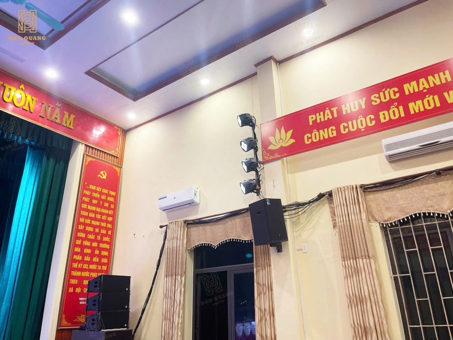 Hào Quang Group hoàn thiện hệ thống ánh sáng hội trường xã Hợp Tiến - Hải Phòng 6 Hao Quang Group hoan thien he thong anh sang hoi truong xa Hop Tien Hai Phong 7