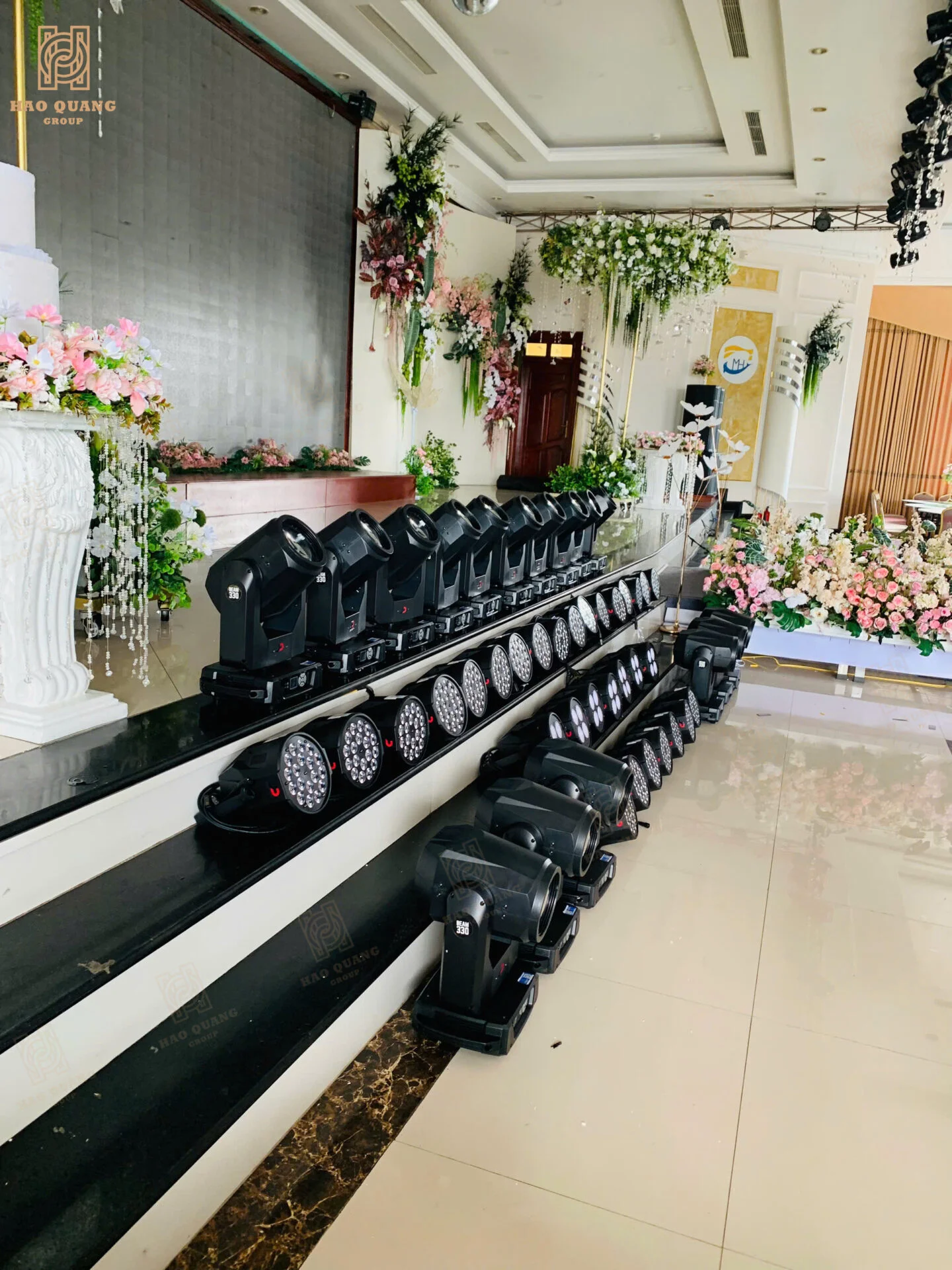 Hào Quang Group hoàn thiện hệ thống ánh sáng tại Trung tâm tiệc cưới Golden Palace - Nam Định 13 Hao Quang Group hoan thien he thong anh sang tai Trung tam tiec cuoi Golden Palace Nam Dinh 14