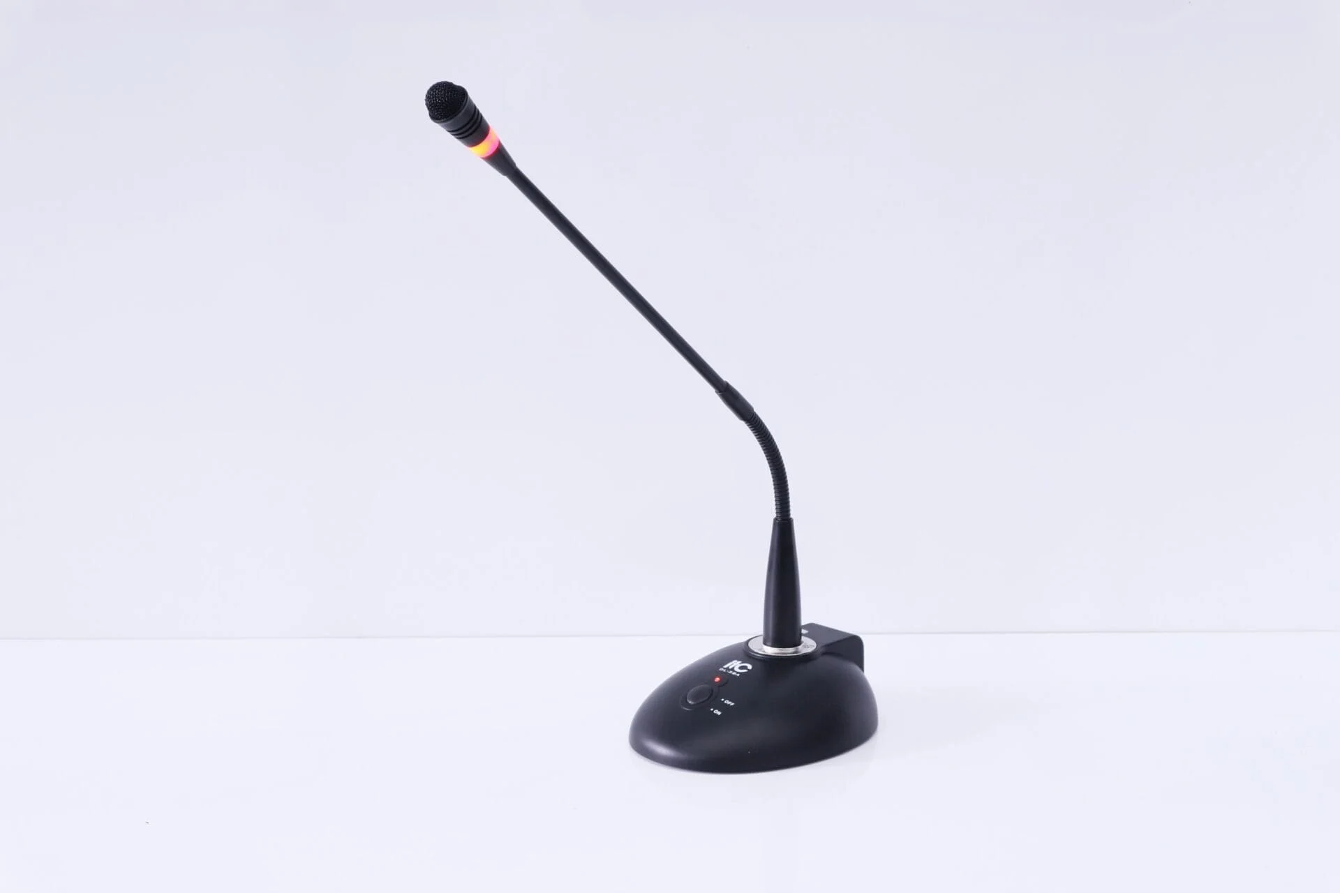 Hệ thống âm thanh thông báo cho bến xe, nhà ga 5 ITC DL-38A được sử dụng trong các hệ thống âm thanh thông báo