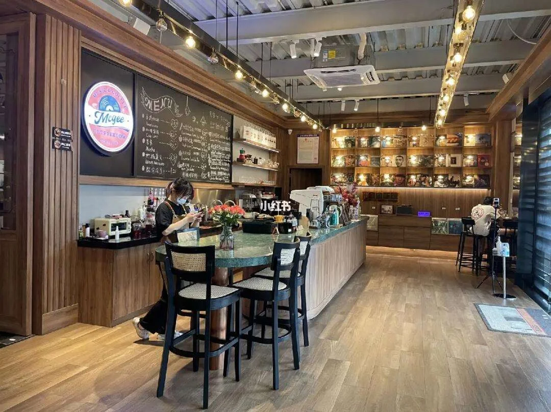 Hệ thống âm thanh nhà hàng, cafe, spa 2 tầng phân vùng 3 Đem Đến Trải Nghiệm Đặc Biệt Với Hệ Thống Âm Thanh Nhà Hàng, Cafe, Spa