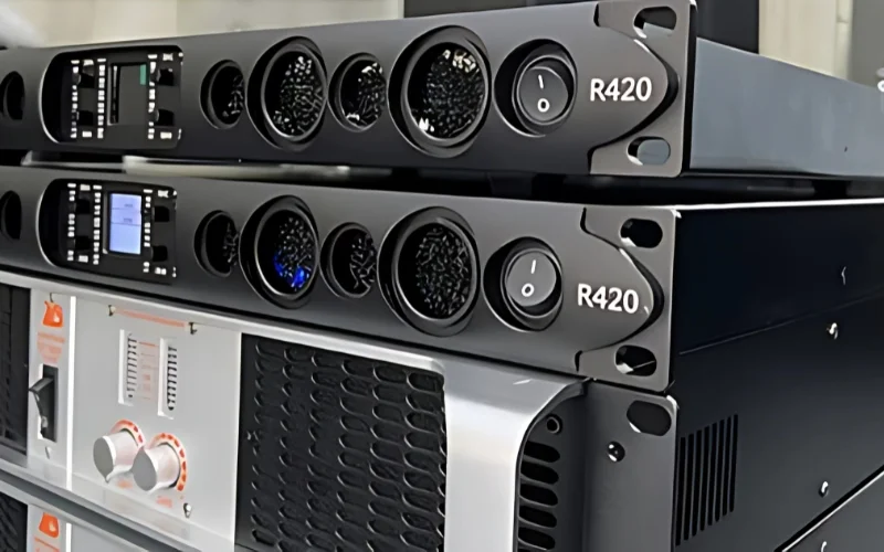 Cục đẩy 4 kênh 2000W là gì? Top những cục đẩy 4 kênh tốt nhất hiện nay 4 Ưu và nhược điểm của cục đẩy 4 kênh 2000W