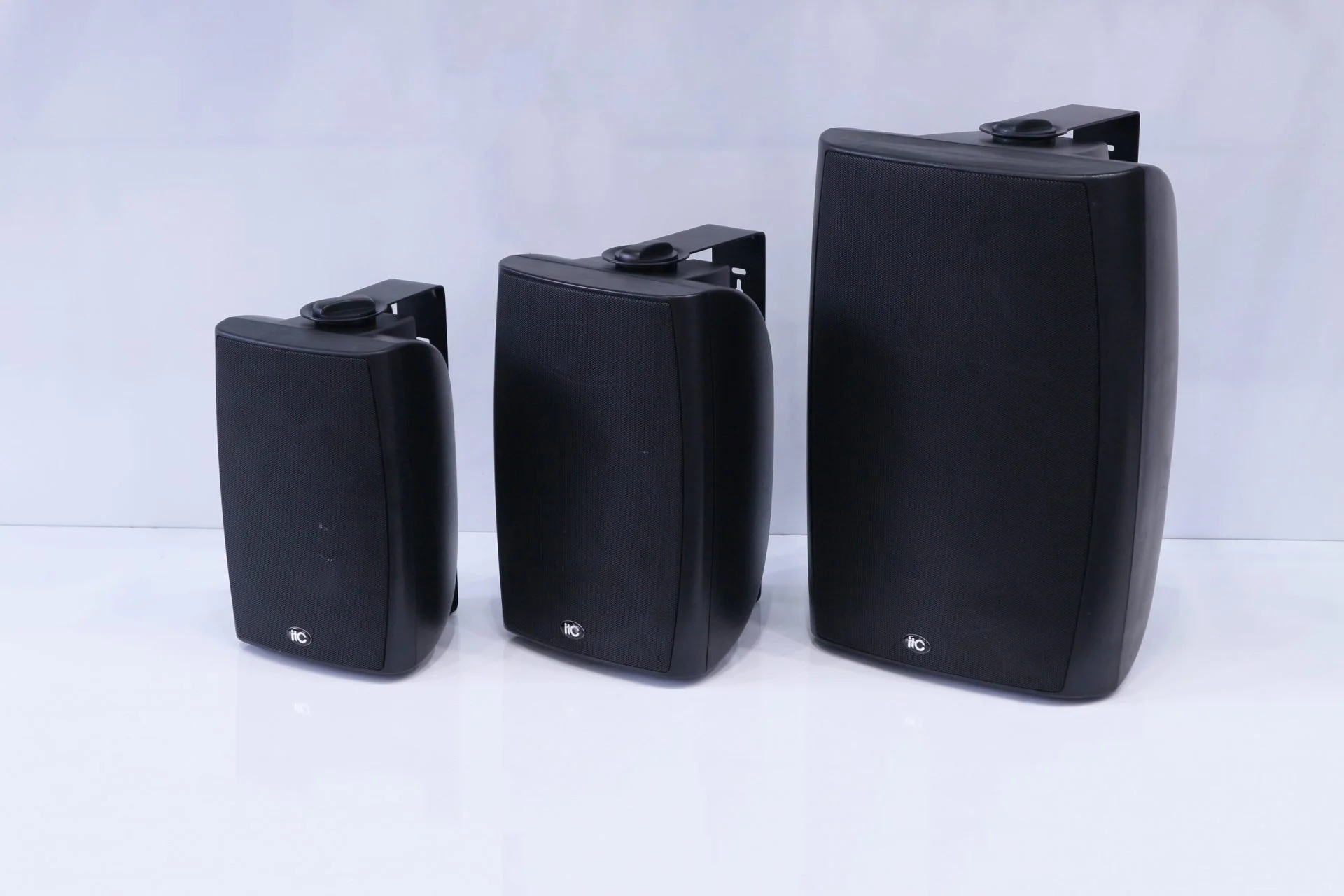 Gợi ý top 5 loa treo tường công suất lớn bền đẹp, chống nước – chống bụi tốt 5 Loa treo tường công suất lớn ITC HC-560B nổi bật với thiết kế hiện đại, tinh tế.