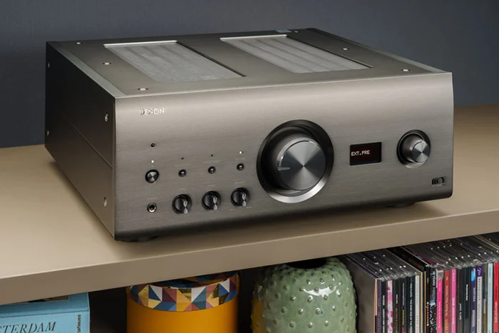 Integrated Amplifier là gì? Ưu và nhược điểm của amply tích hợp