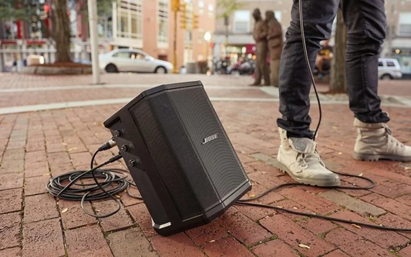 Khám phá 5+ mẫu loa Bose cho quán cafe chất lượng, âm thanh sống động 6 Loa Bose cho quán cafe S1 Pro + chế tạo từ nhôm và polypropylen cao cấp bền bỉ.