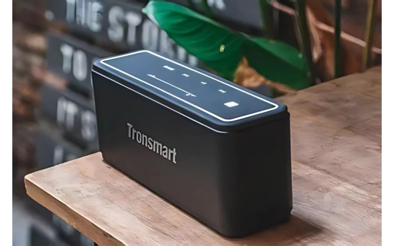 Khám phá những mẫu loa Bluetooth 80W cho trải nghiệm âm thanh bùng nổ 3 Không nên sử dụng loa trong không gian rộng và đông người