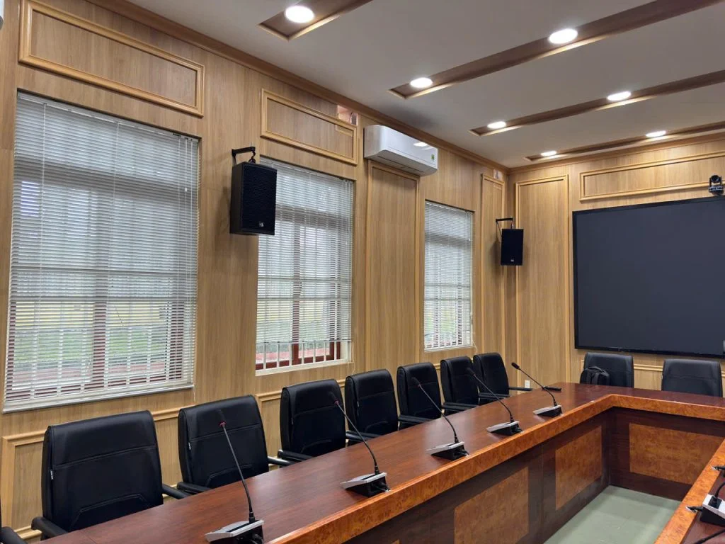Đánh giá các dòng loa Marshall, loại nào tốt nhất hiện nay? 2 Loa Marshall tích hợp các công nghệ hiện đại nhất trong lĩnh vực âm thanh và chất liệu cấu thành sản phẩm cao cấp nhất.