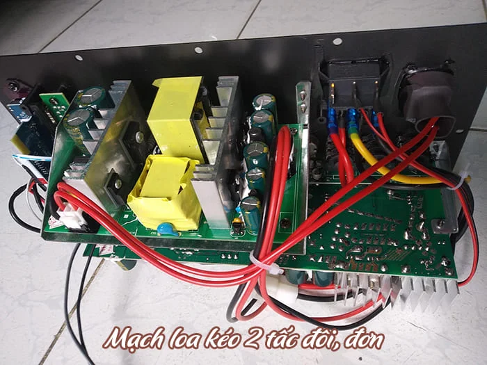 Khám phá các thương hiệu loa karaoke nổi tiếng nhất trên thị trường 7 Thương hiệu loa karaoke BMB với chất lượng âm thanh vượt trội và thiết kế tinh tế, phù hợp với mọi không gian.
